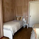 Front - 3 Bedrooms Apartment