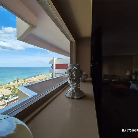 Lejlighed Front - 3 Bedrooms