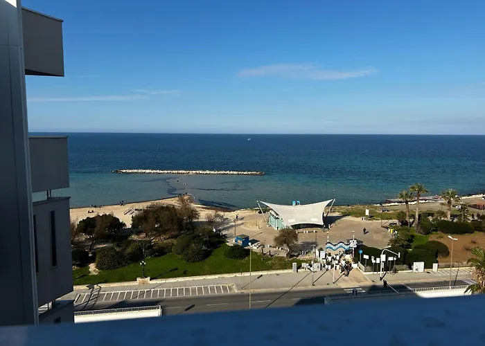 Front - 3 Bedrooms Daire Bari