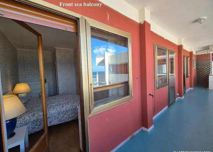 Front - 3 Bedrooms * בארי